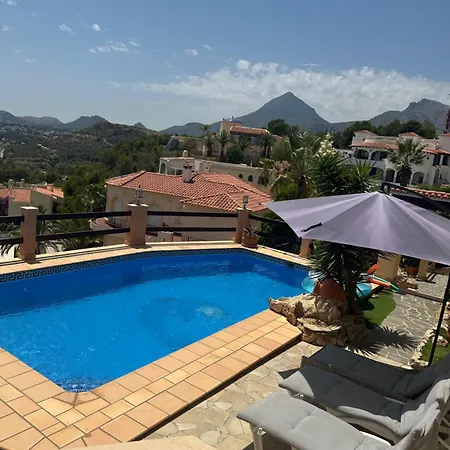 Villa Cozy Vacation L'Alfas del Pi