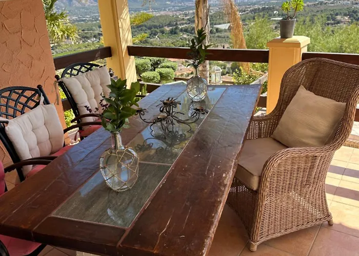 Cozy Vacation Villa *